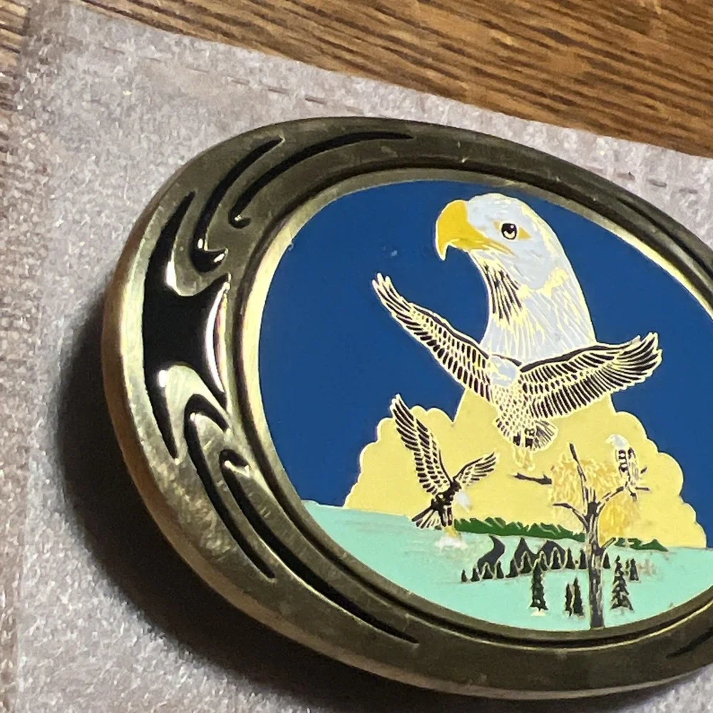 Vintage 1983 NAP Inc Solid Brass Eagle Belt Buckle – F09 – Eagle In Water Scene